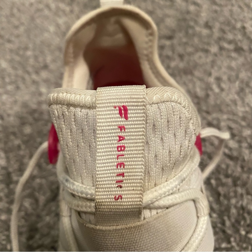 Fabletics Tennis Shoes View 3